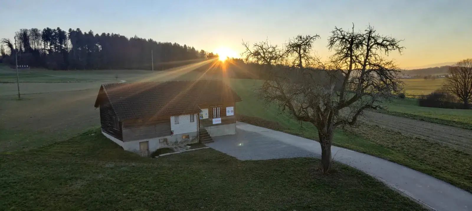 Sonnenuntergang über Bleienbach